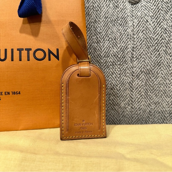Louis Vuitton Accessories - Louis Vuitton Luggage Tag